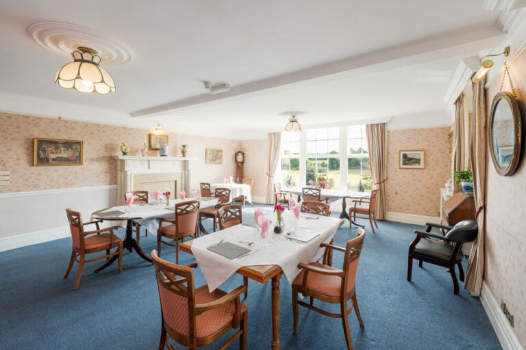 Abbots Leigh Manor Nursing Home - Image 3